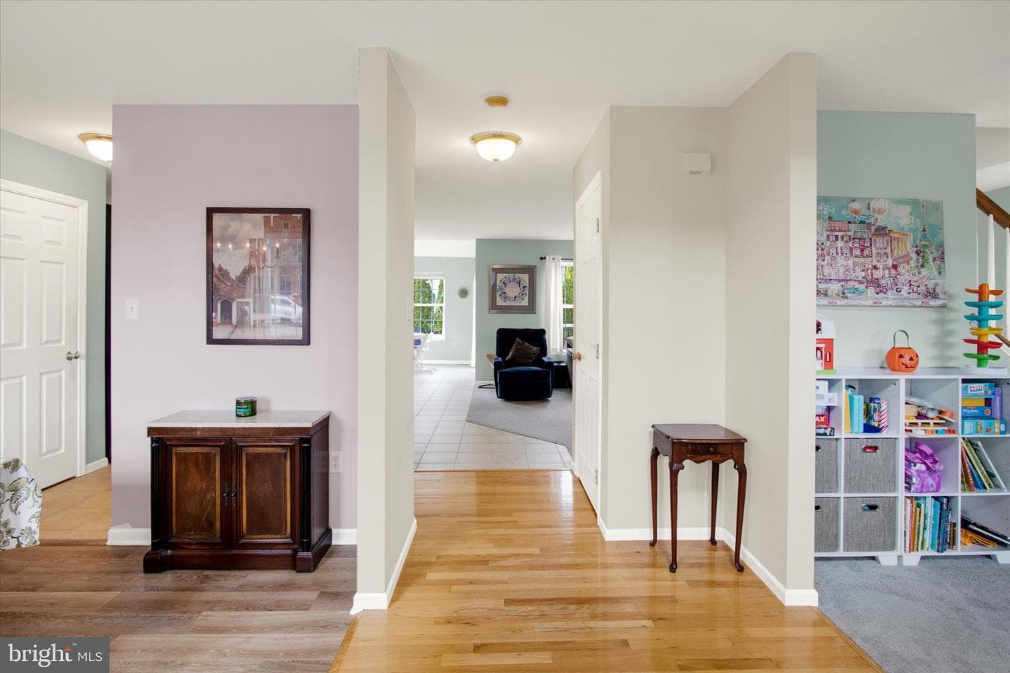 2514 Goddard Avenue photo 2