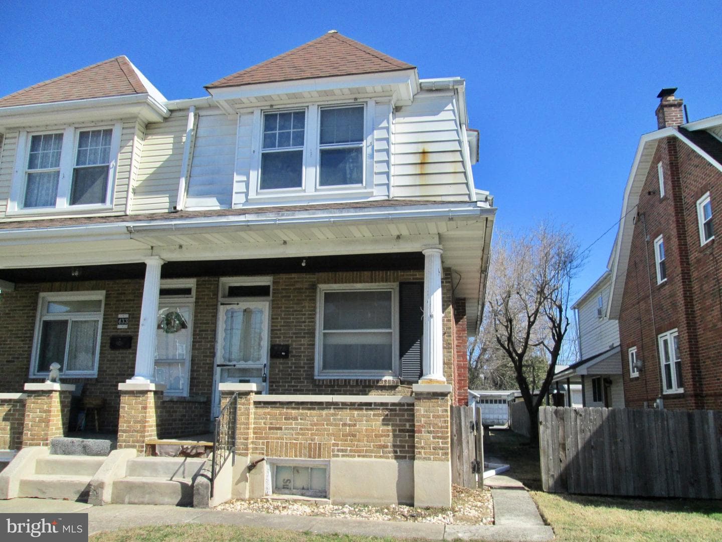 431 Raymond Street