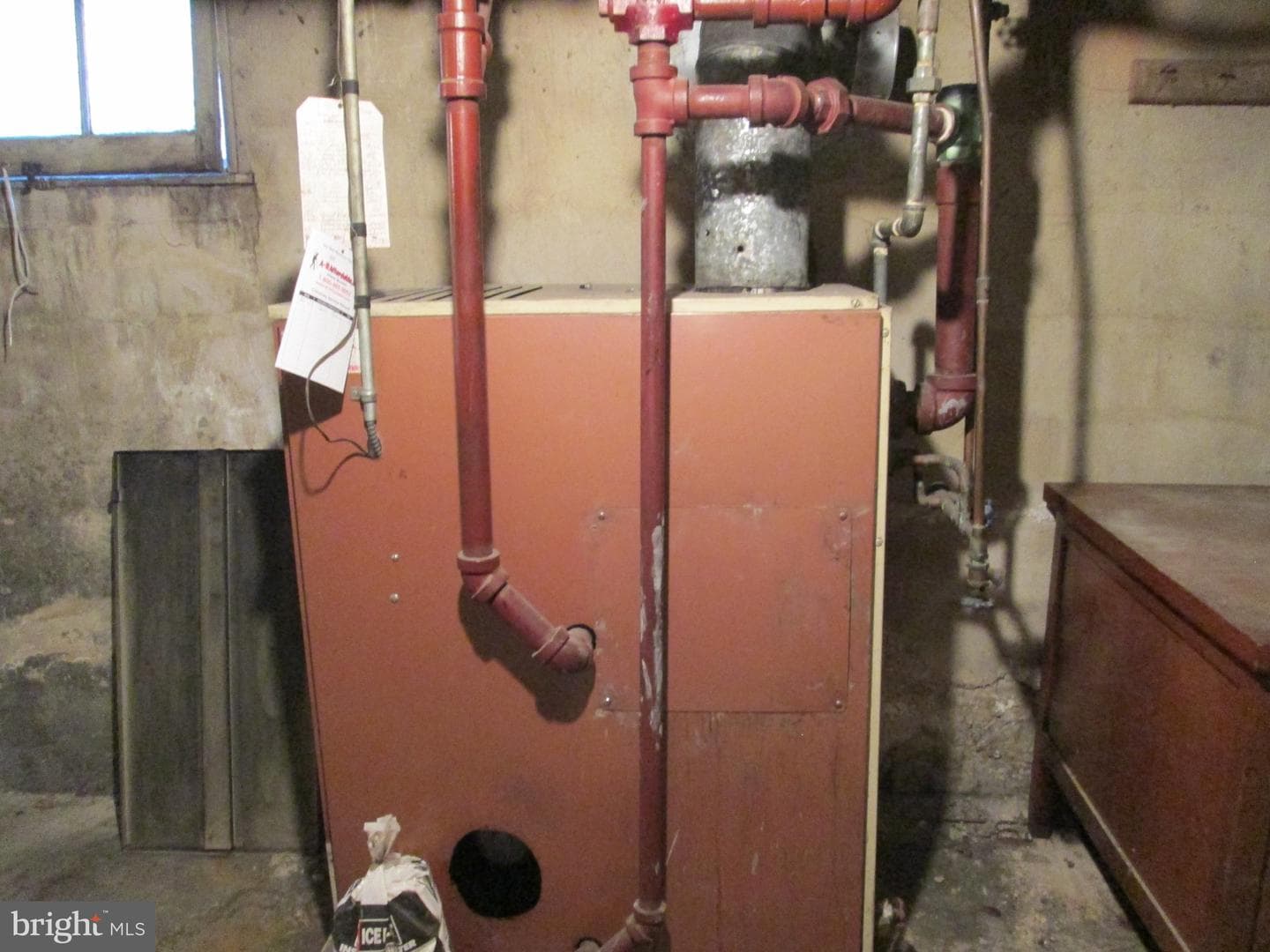 431 Raymond Street photo 28