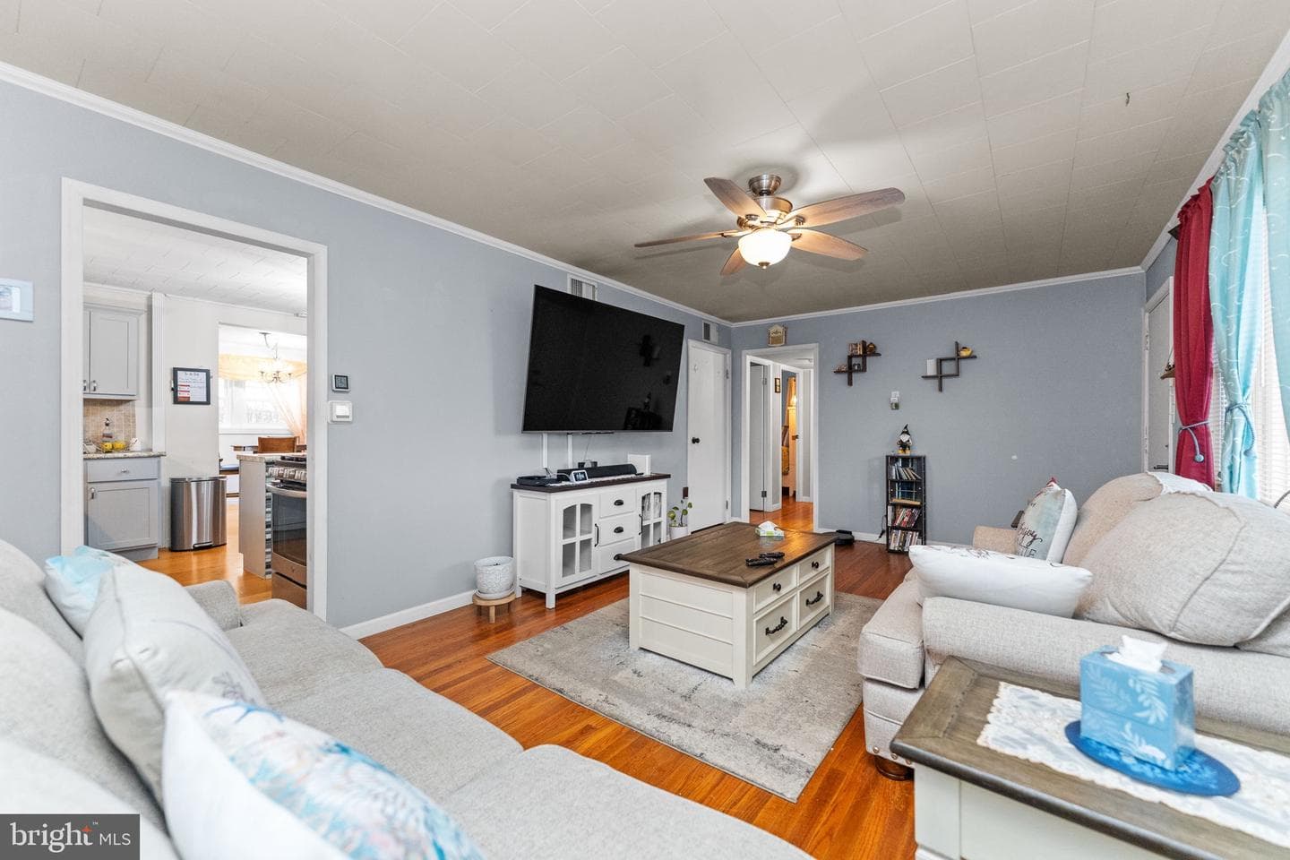18 S Callowhill Street photo 6