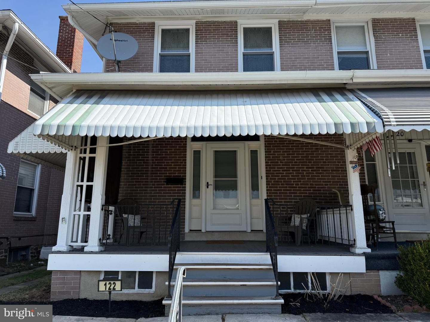 122 N Walnut Street
