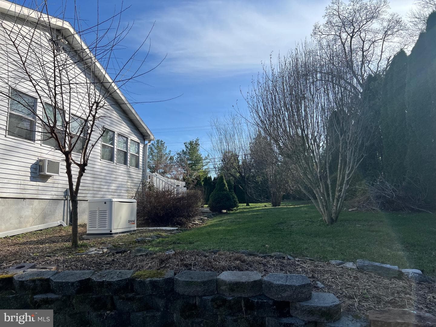 2 Locust Lane photo 34