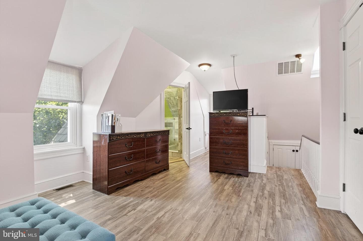 456 Douglass Street photo 35