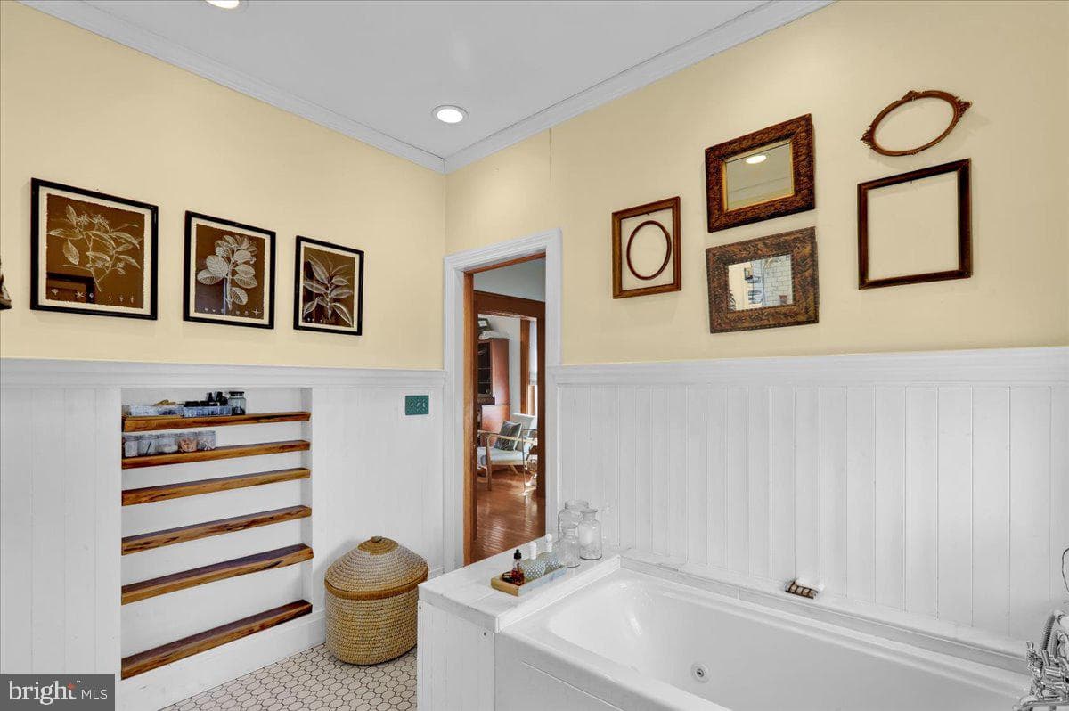 1245 Delaware Avenue photo 41