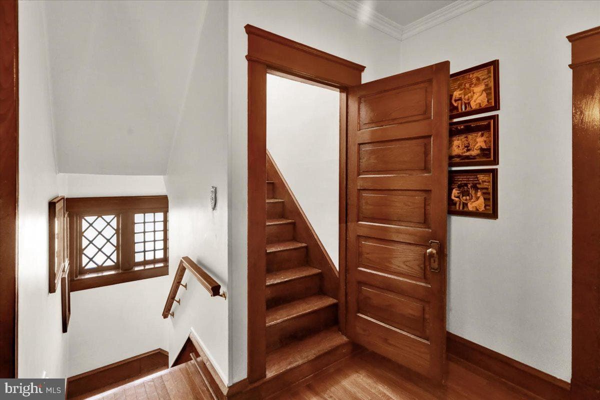 1245 Delaware Avenue photo 47