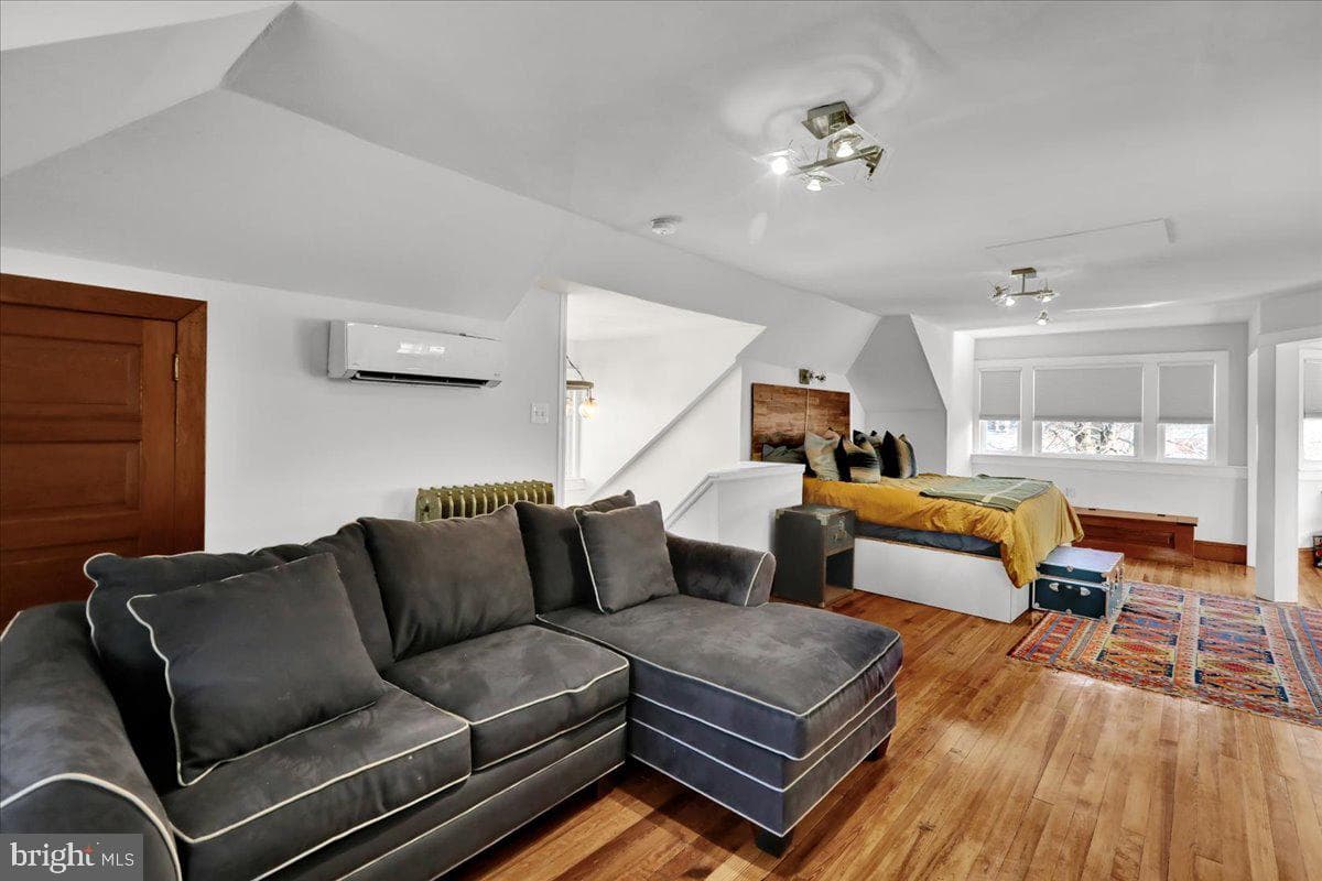 1245 Delaware Avenue photo 53