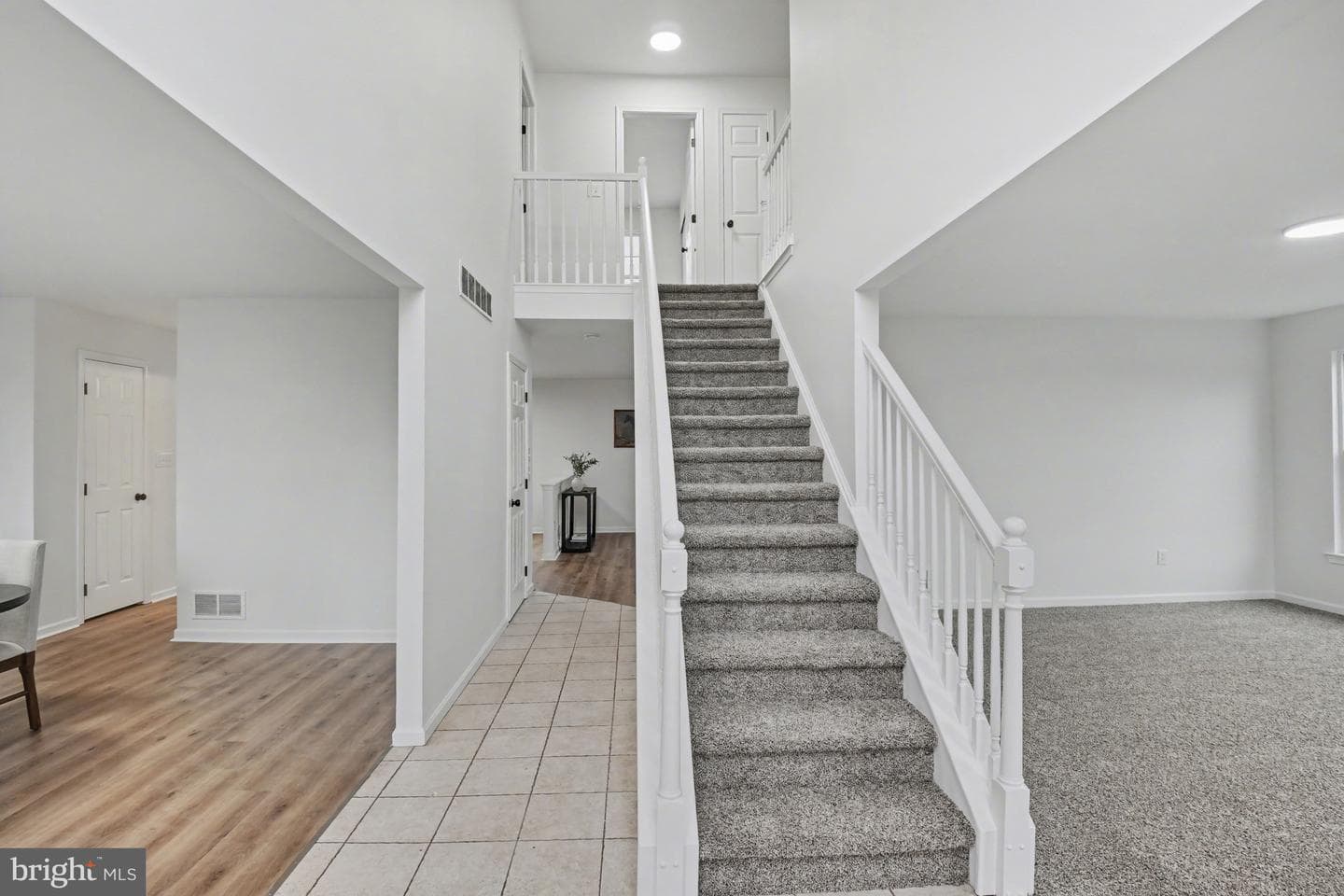4983 Thornbury Cr photo 15
