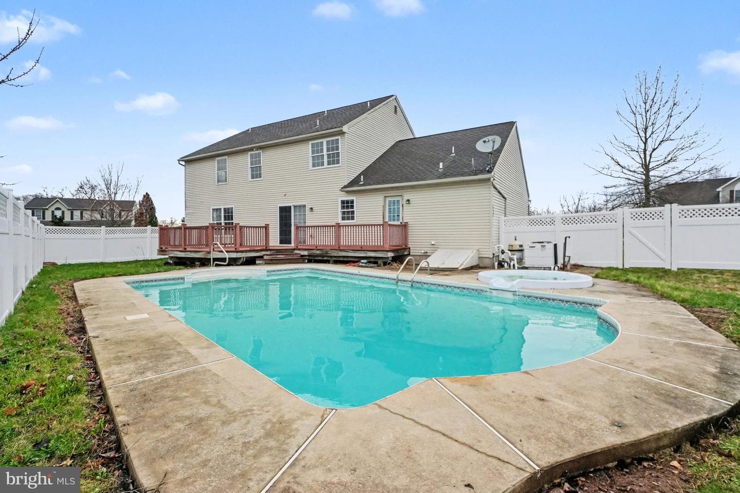 4983 Thornbury Cr photo 29