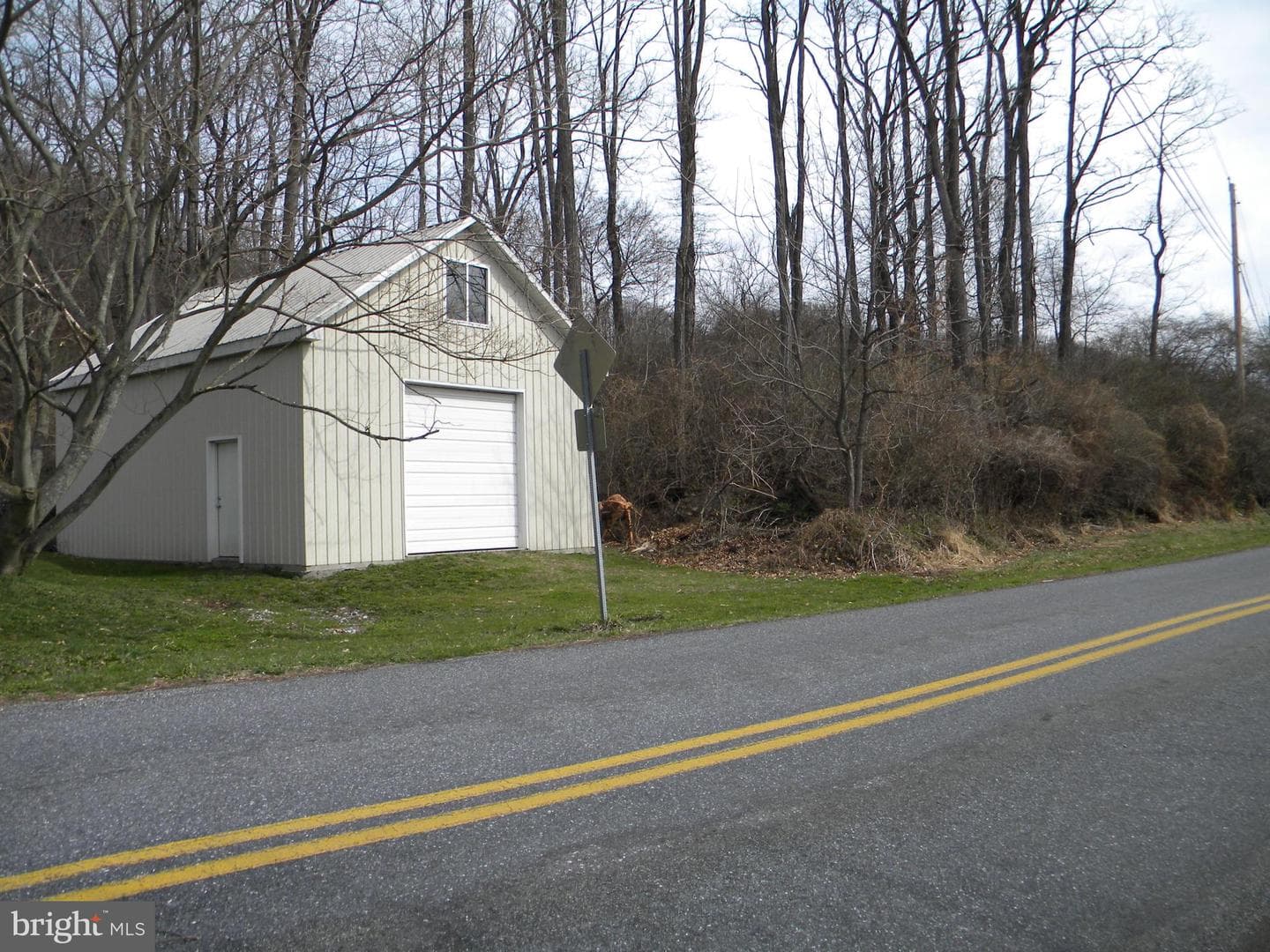 405 Oysterdale Road photo 11