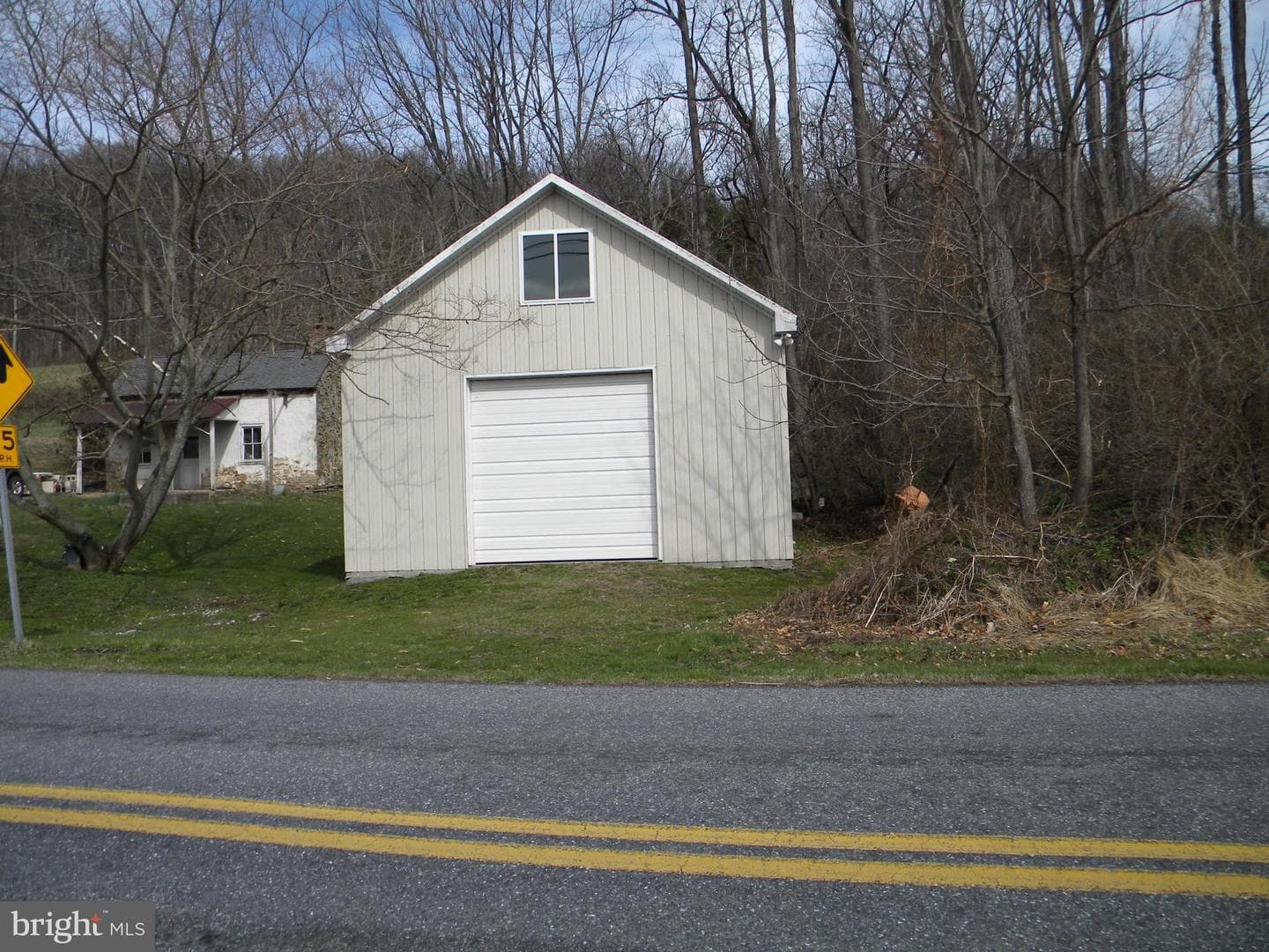 405 Oysterdale Road photo 13