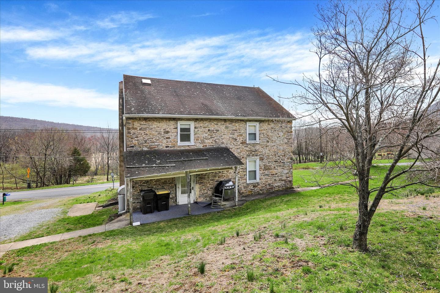 405 Oysterdale Road photo 18