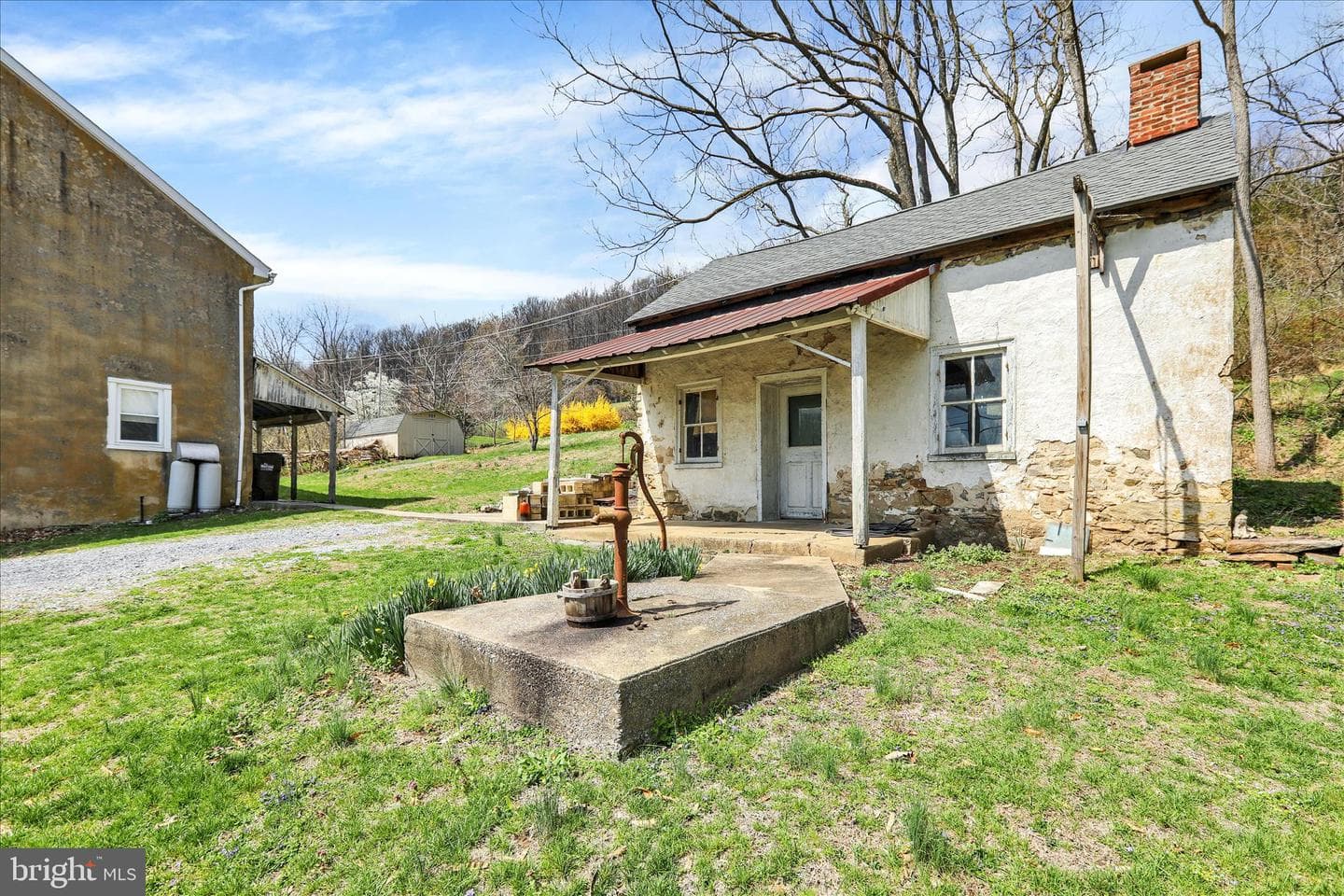 405 Oysterdale Road photo 5
