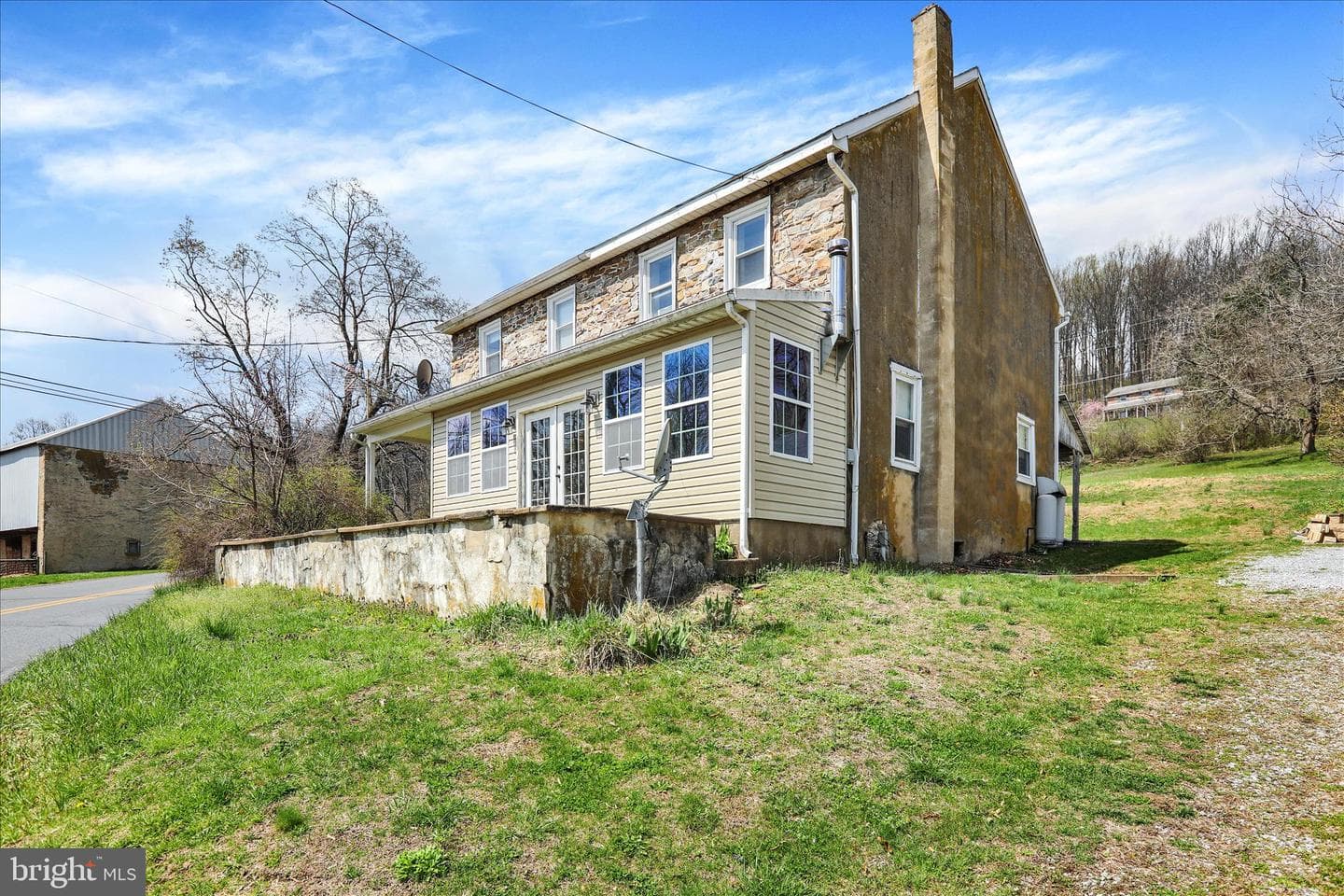 405 Oysterdale Road photo 8