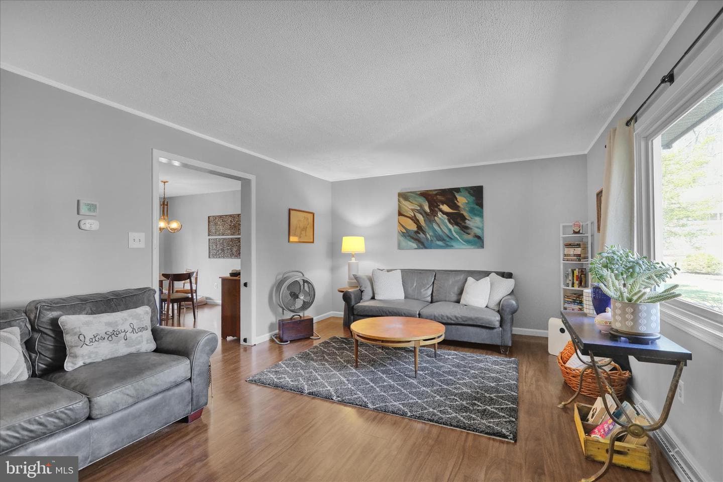 106 Oak Lane photo 4