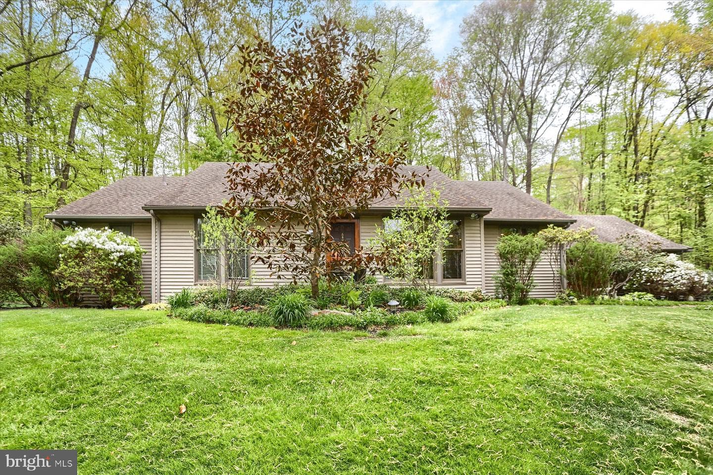 1575 Pine Grove Road photo 1