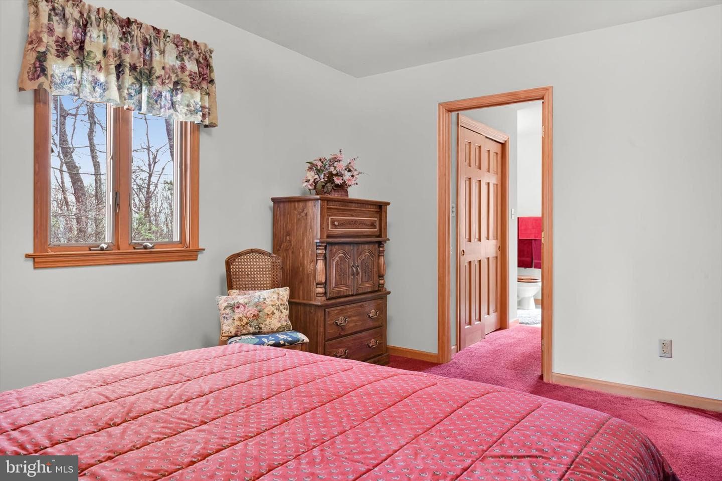 418 Mountainside Road photo 30