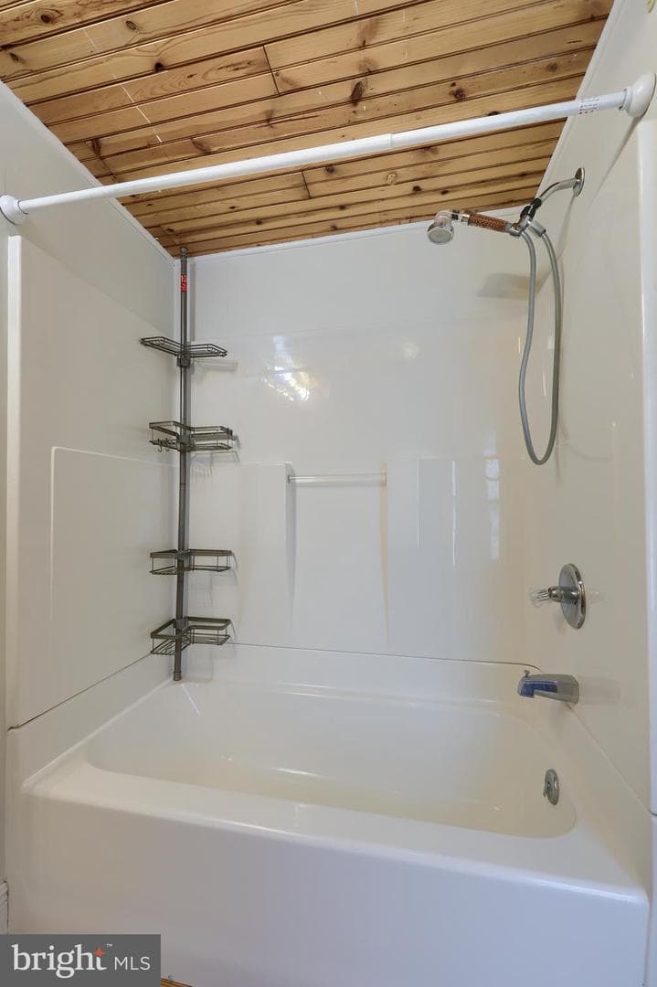 100 Seyler Road photo 14