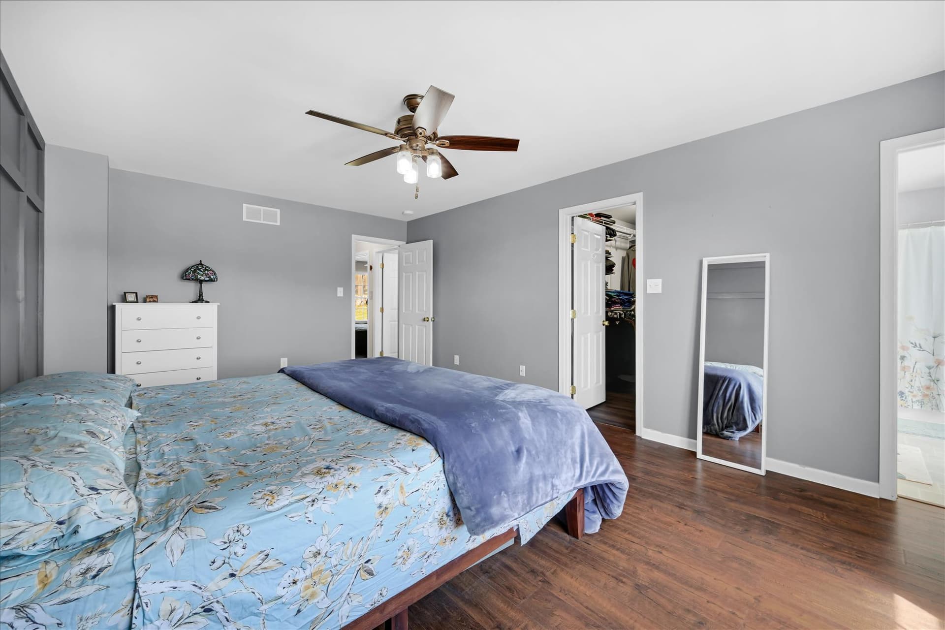 1054 Alexander Drive photo 19