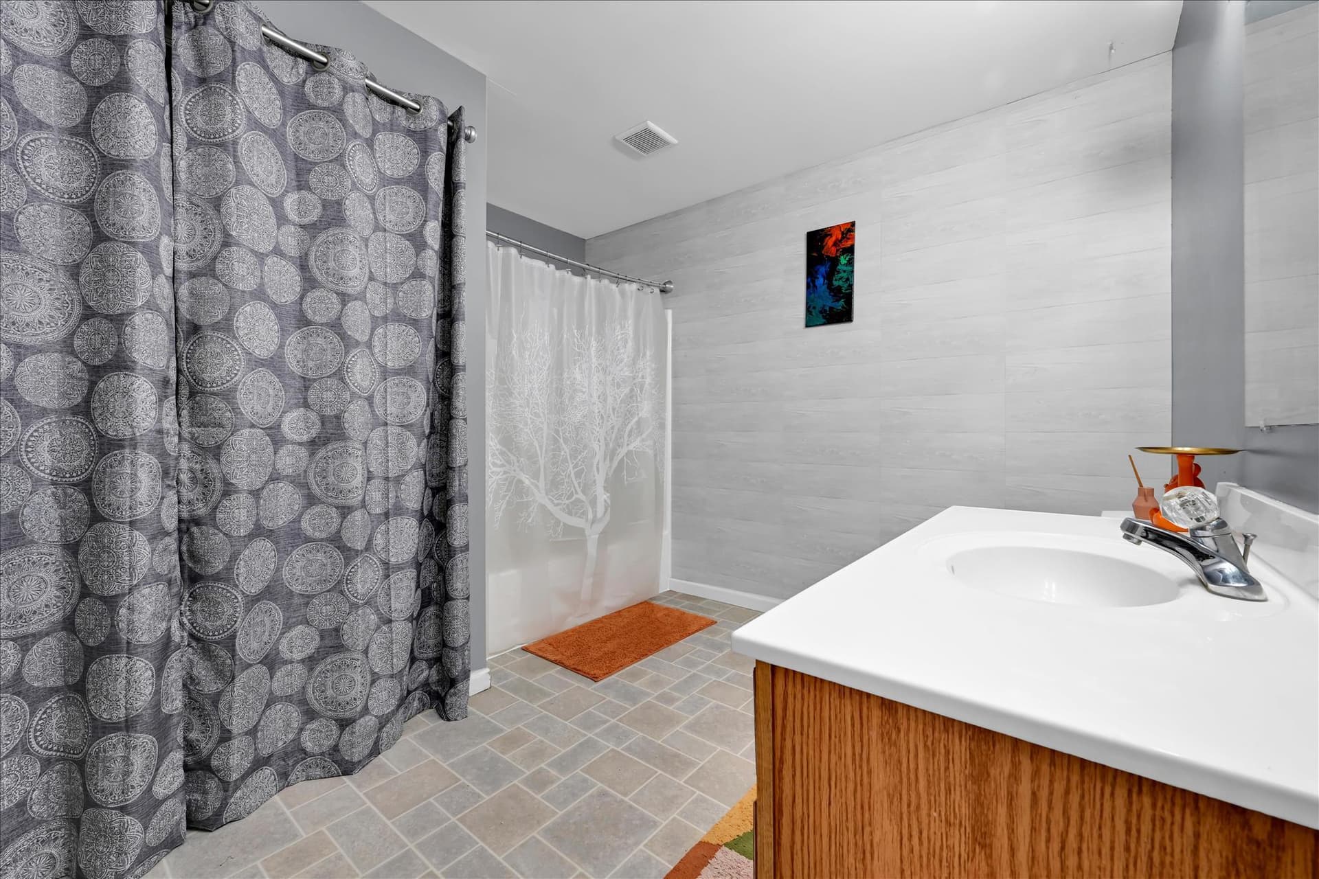 1054 Alexander Drive photo 26