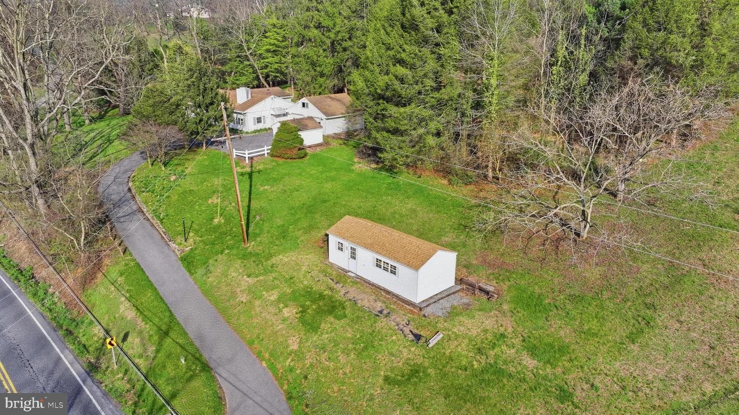 444 N Heidelberg Road photo 3