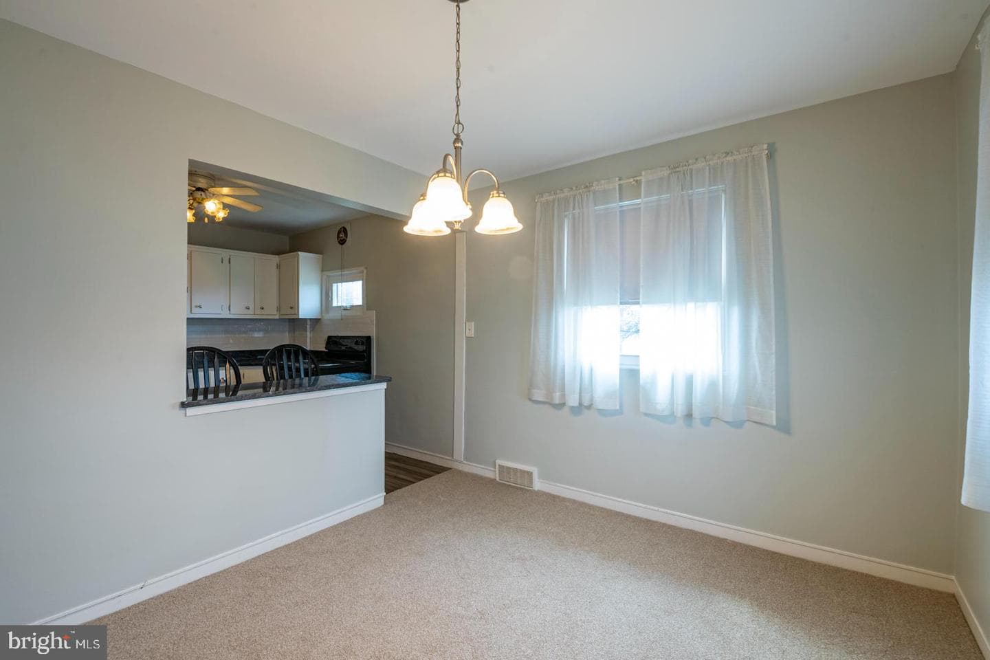 311 Mifflin Boulevard photo 8