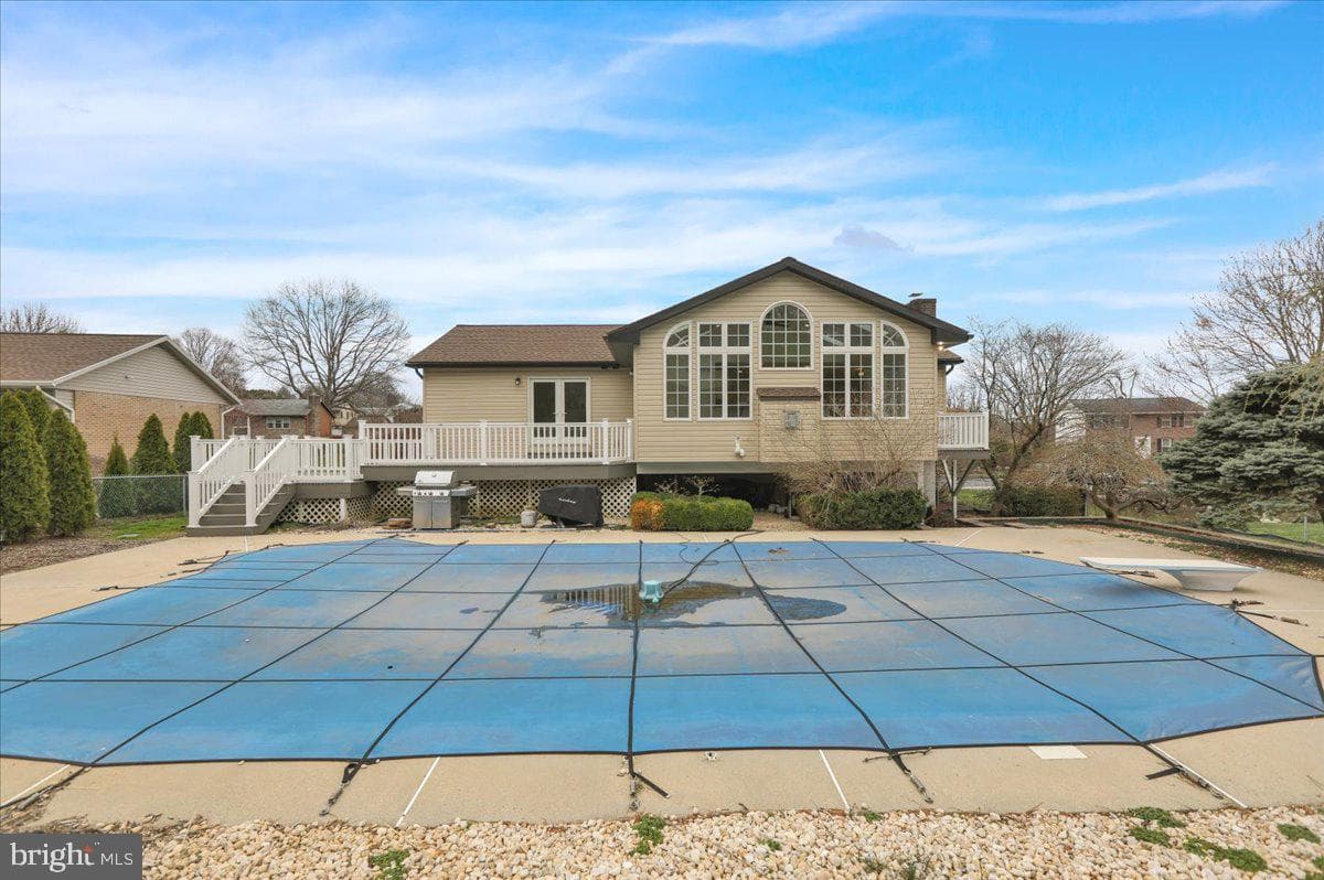 2 Courtleigh Place photo 32