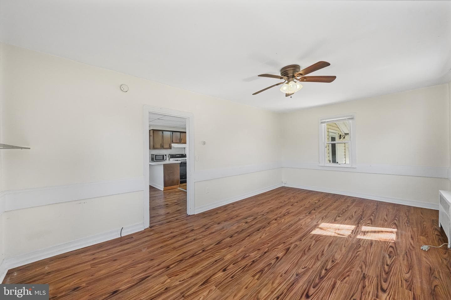 638 State Street photo 12
