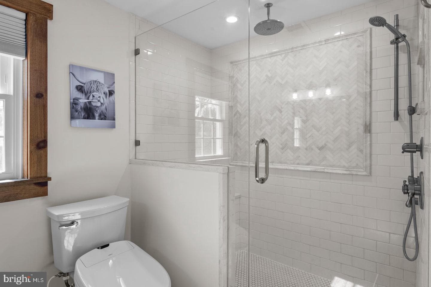 566 Scenic Drive photo 46