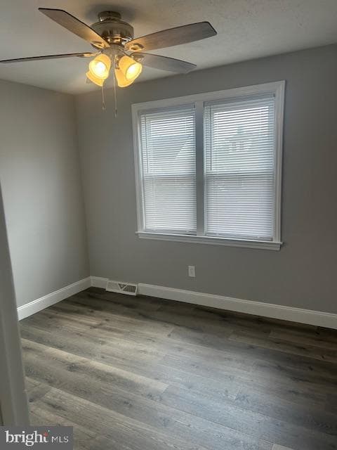 2151 Reading photo 10
