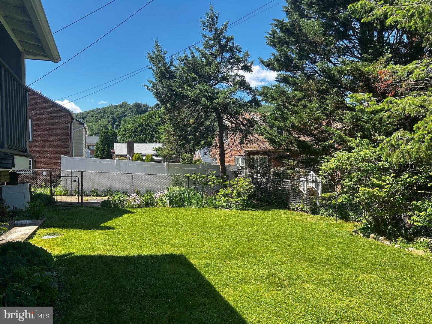 2507 Park Street photo 7