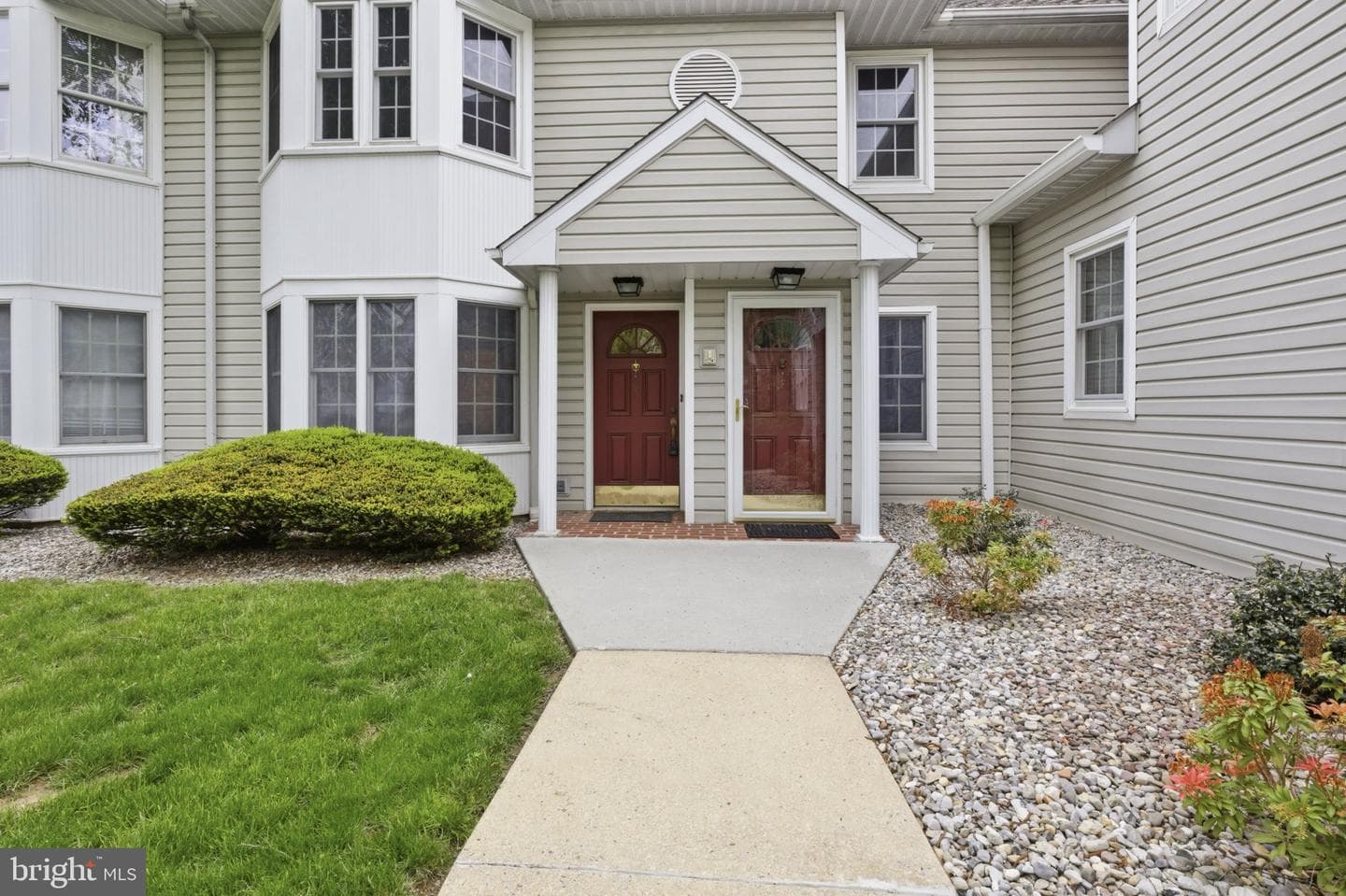 3257-C Garfield Avenue photo 3