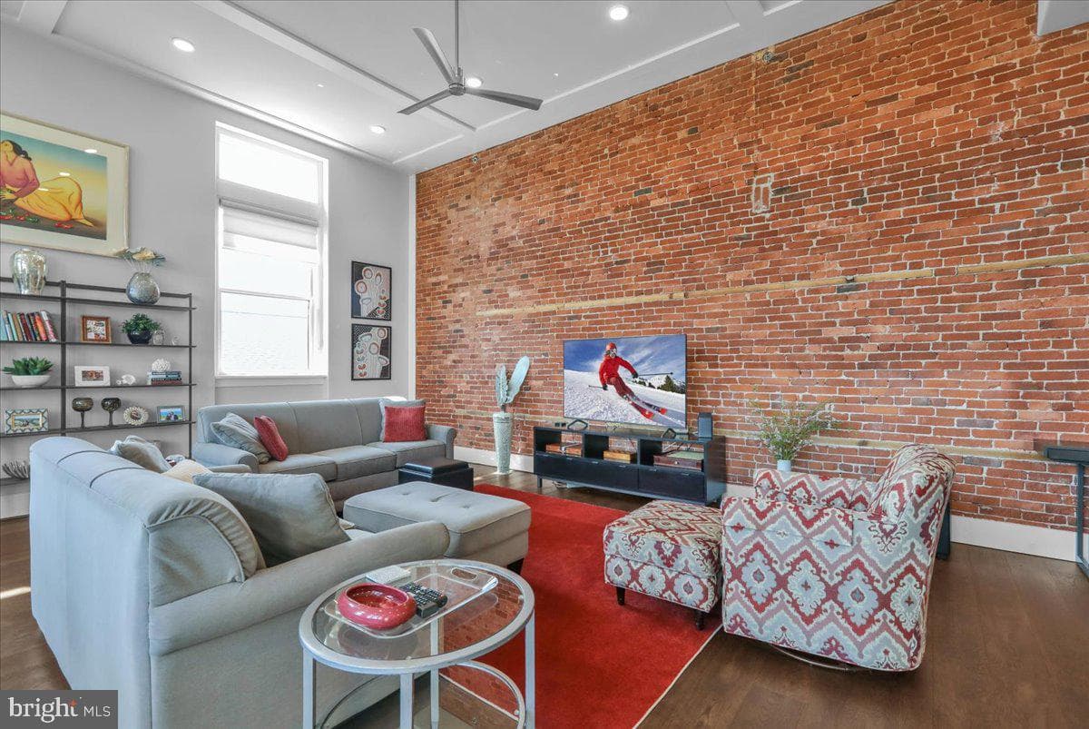 1100 Belmont Avenue #2 West photo 13