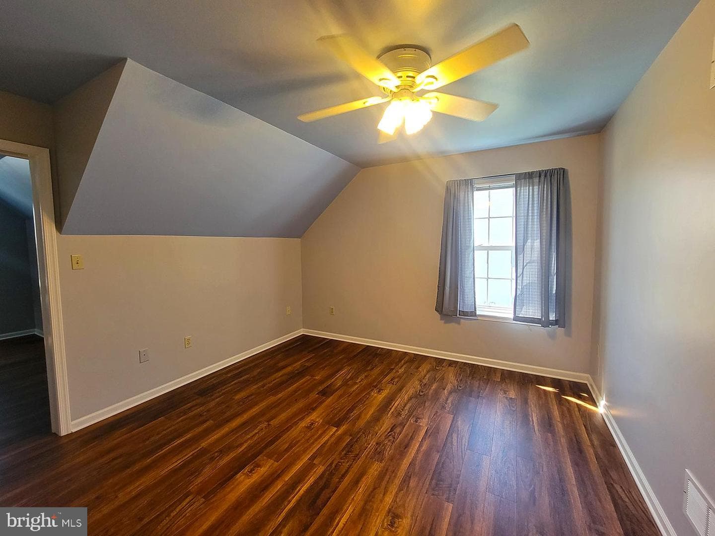 219 Berkshire Drive photo 46