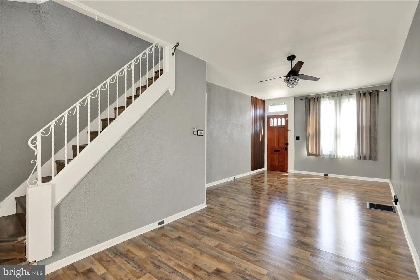 209 Franklin Street photo 10