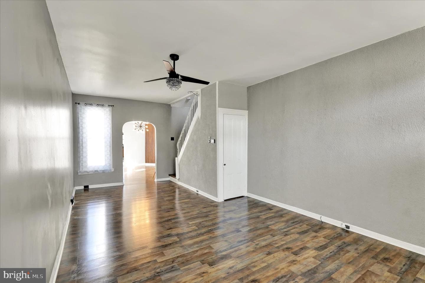 209 Franklin Street photo 8