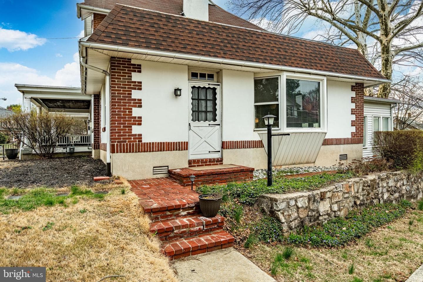 36 Fairview Street photo 6