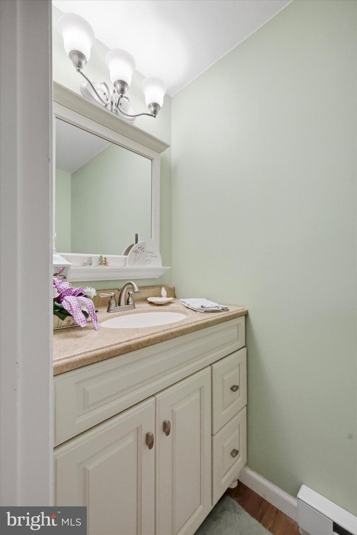 326 N Funk Road photo 16