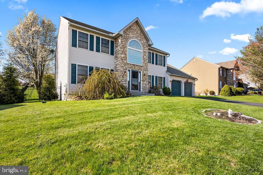 42 Nantucket Drive photo 2