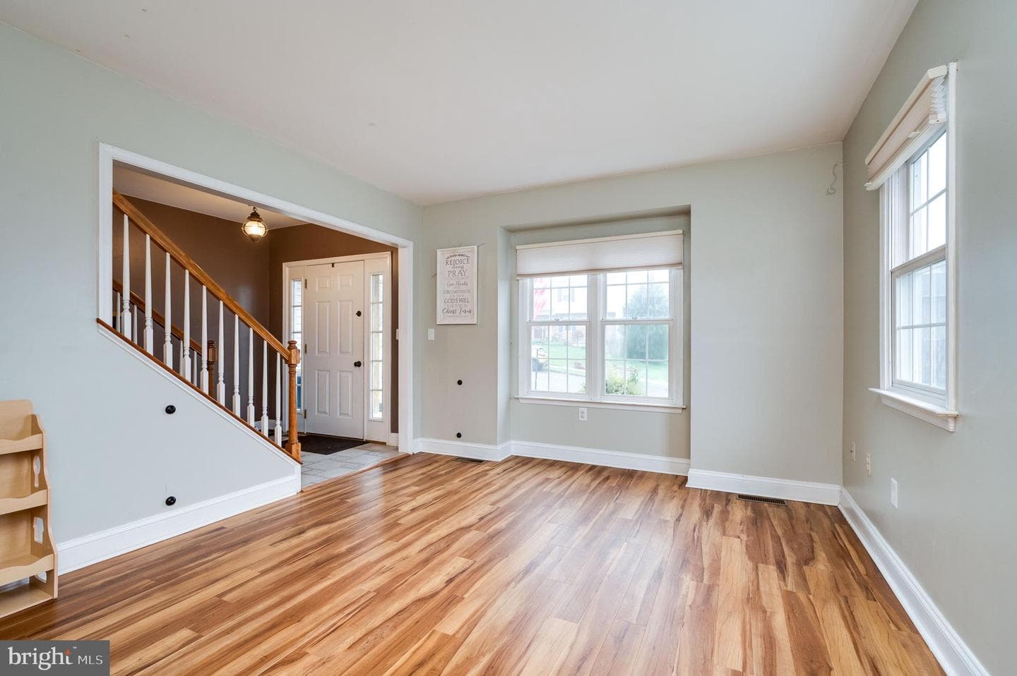 201 Slichter Drive photo 7