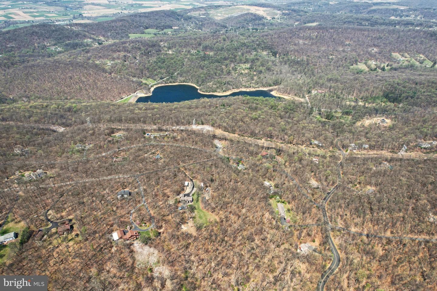 33 Edgewood Drive photo 50