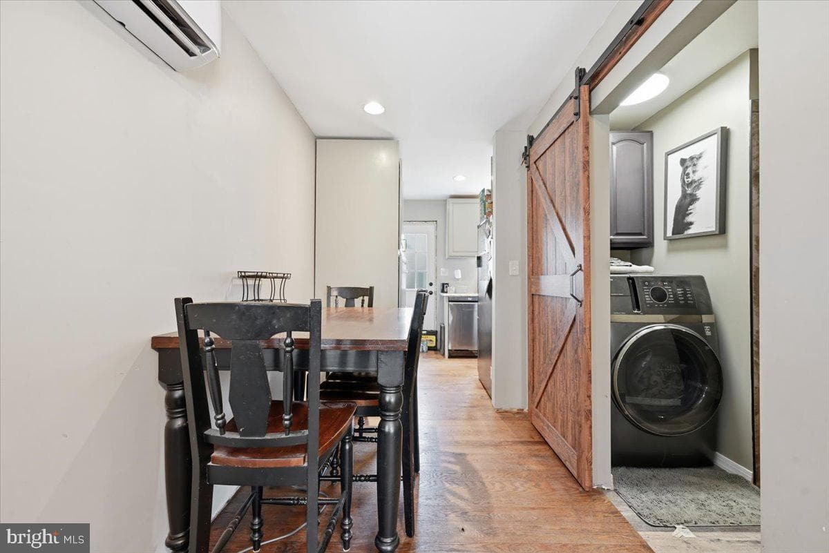 120 Benfield Road photo 36
