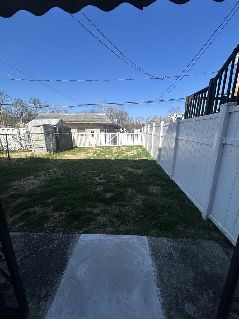 206 Hendel Street photo 17