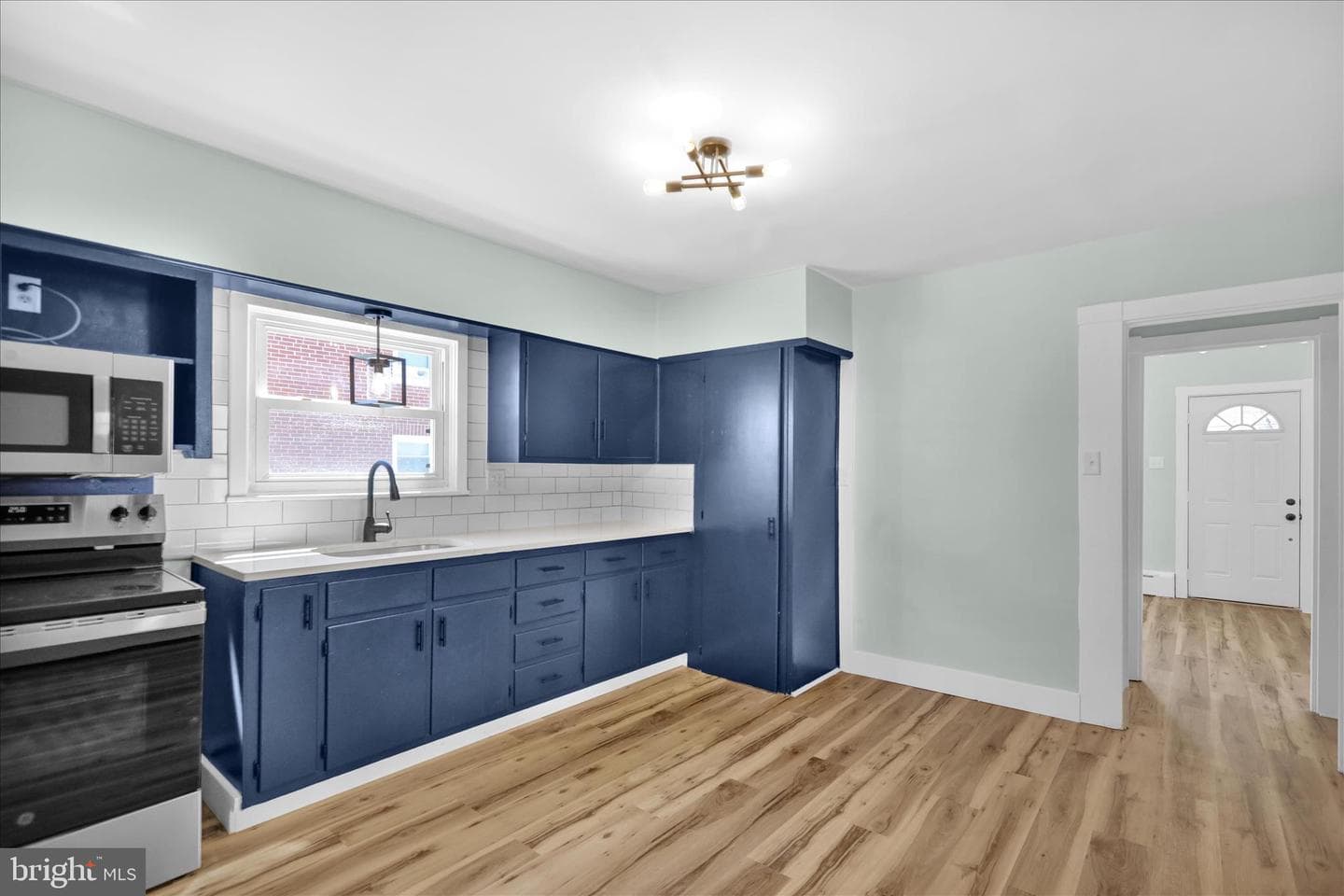 1425 Old River Road photo 12