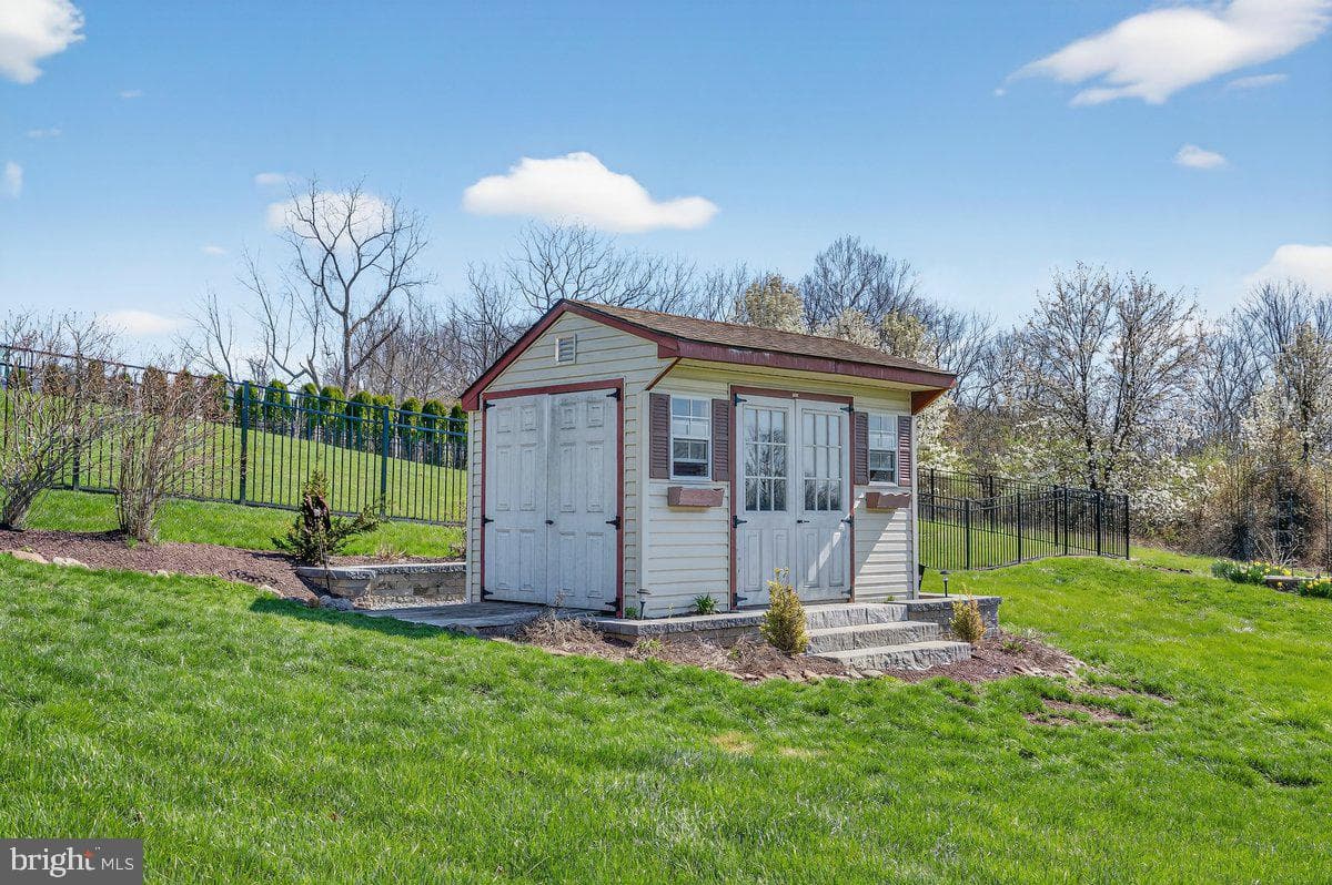216 Pleasant View Drive photo 61