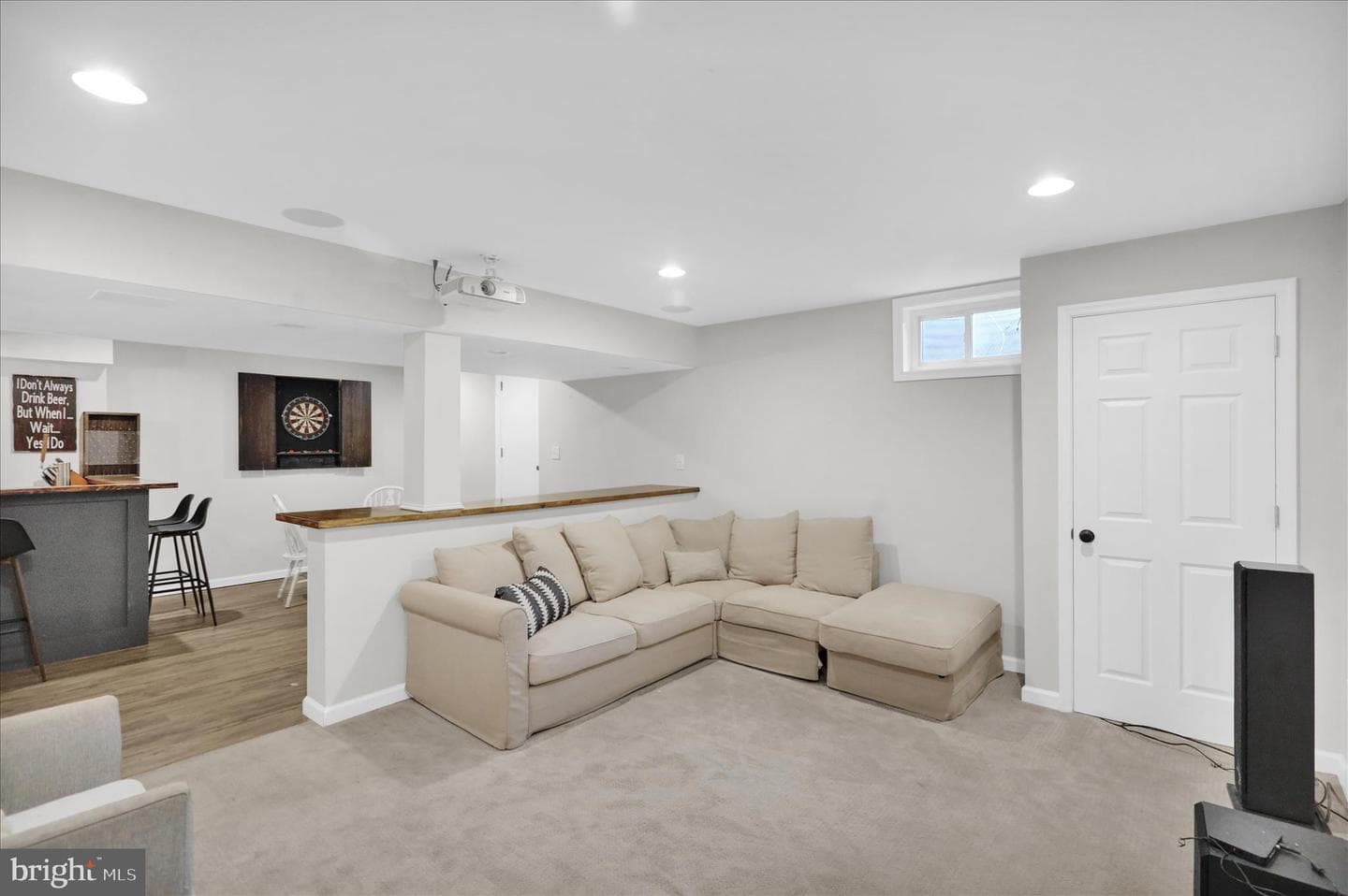 348 Garey Road photo 40