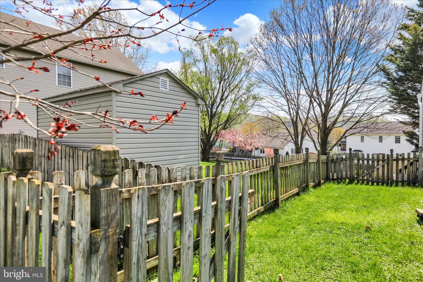114 Eagles Lane photo 40