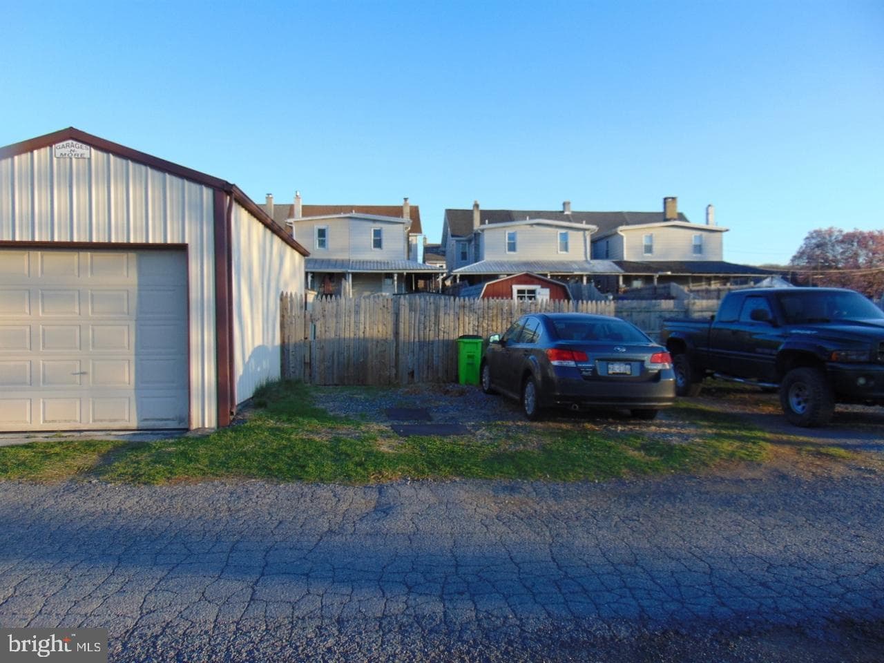 21 W Smith Street photo 6