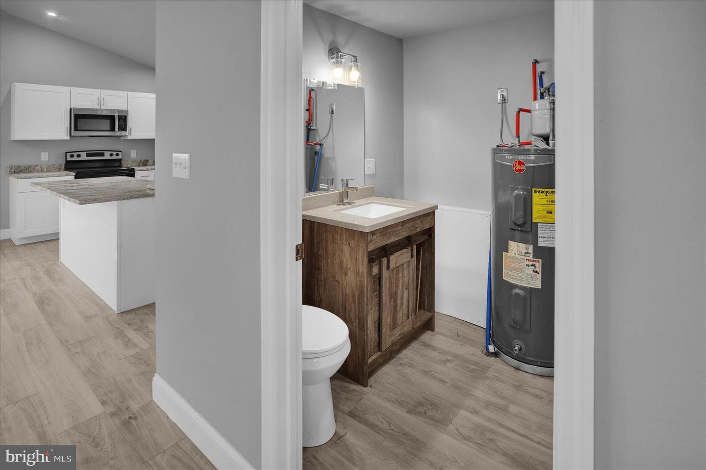 1006 Midway Avenue photo 14