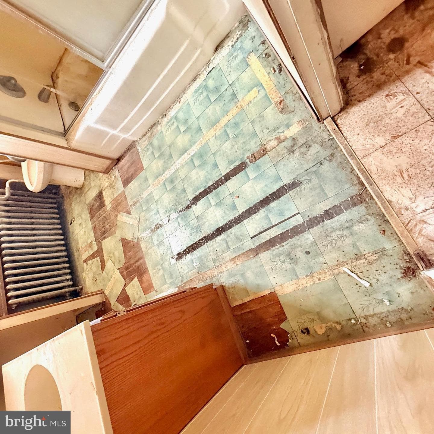 118 Midland Ave photo 13