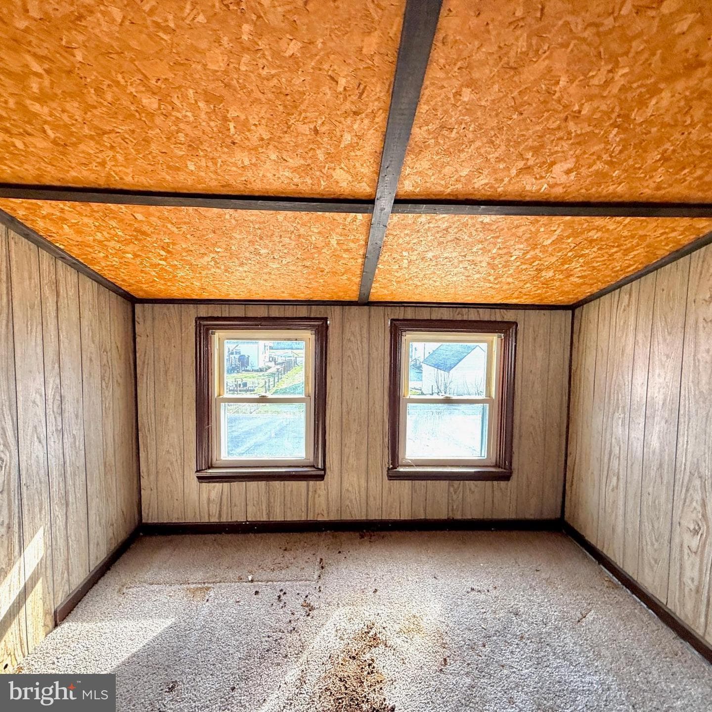 118 Midland Ave photo 16